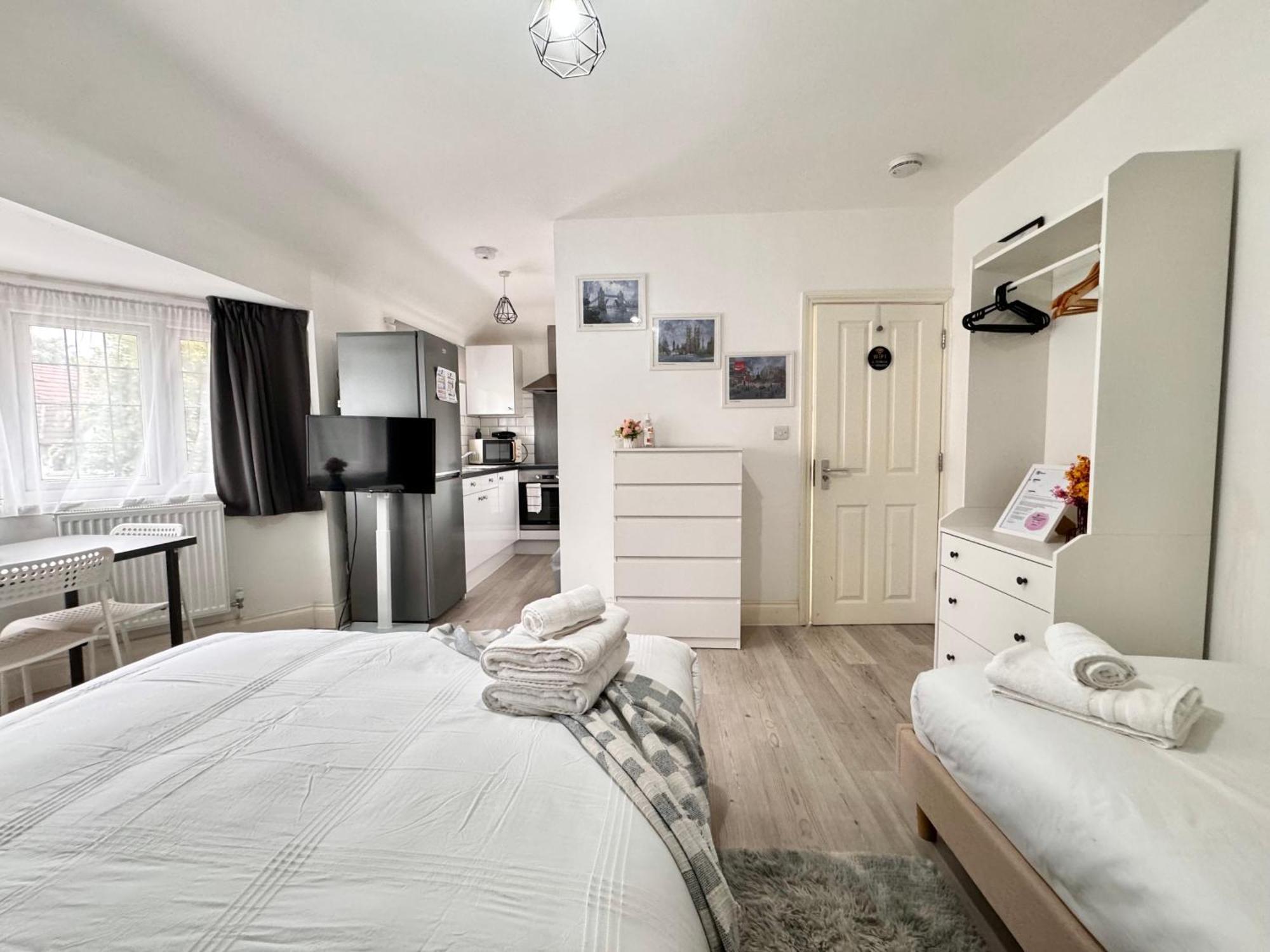 Charming Studio 30Min To Central London Exterior photo
